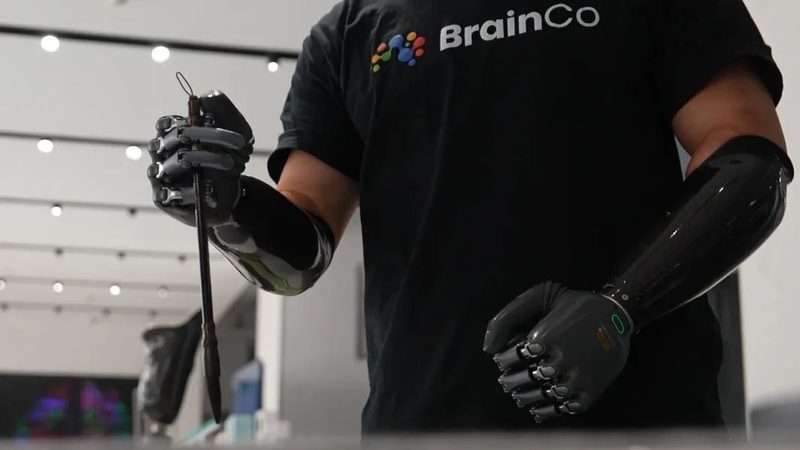 以下是对市场上部分国产BI数据可视化方案的排名参考：